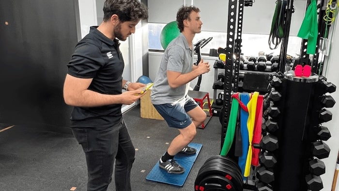 Physio rehab after acl reconstruction